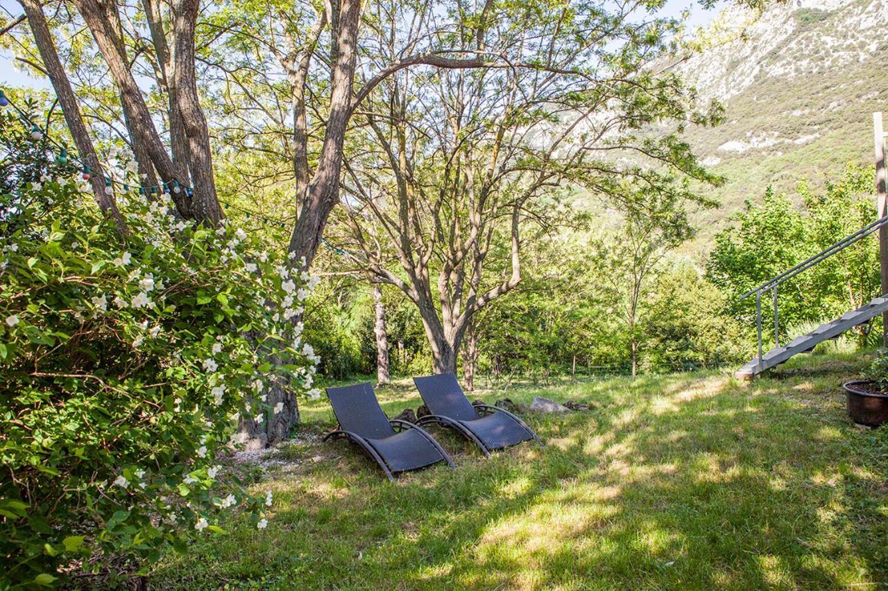 Auberge De La Vallee Saint-Jean-de-Bueges Экстерьер фото